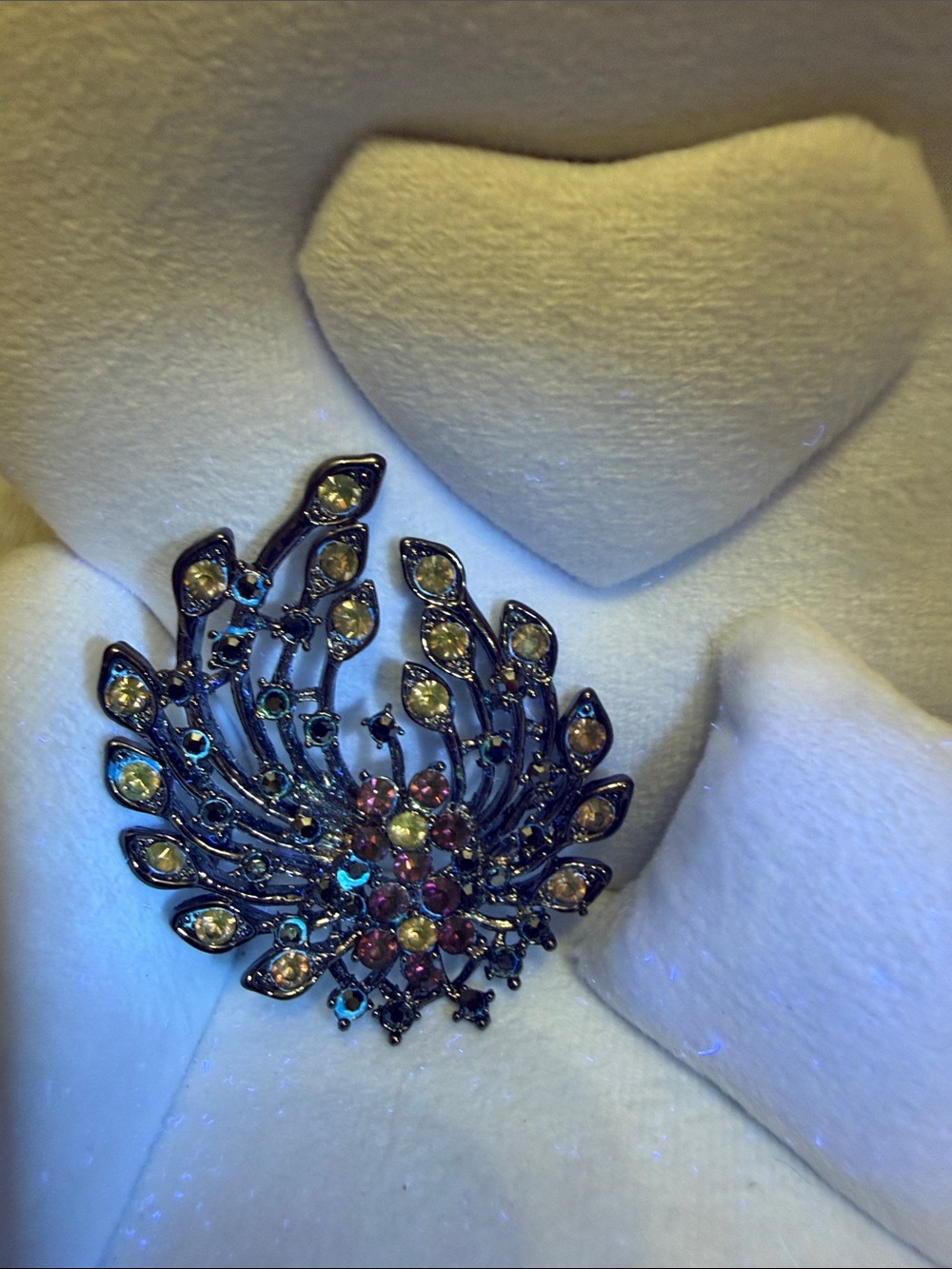 Pink Manganese Glass Crystal Waterfall Brooch - Picture 2 of 8